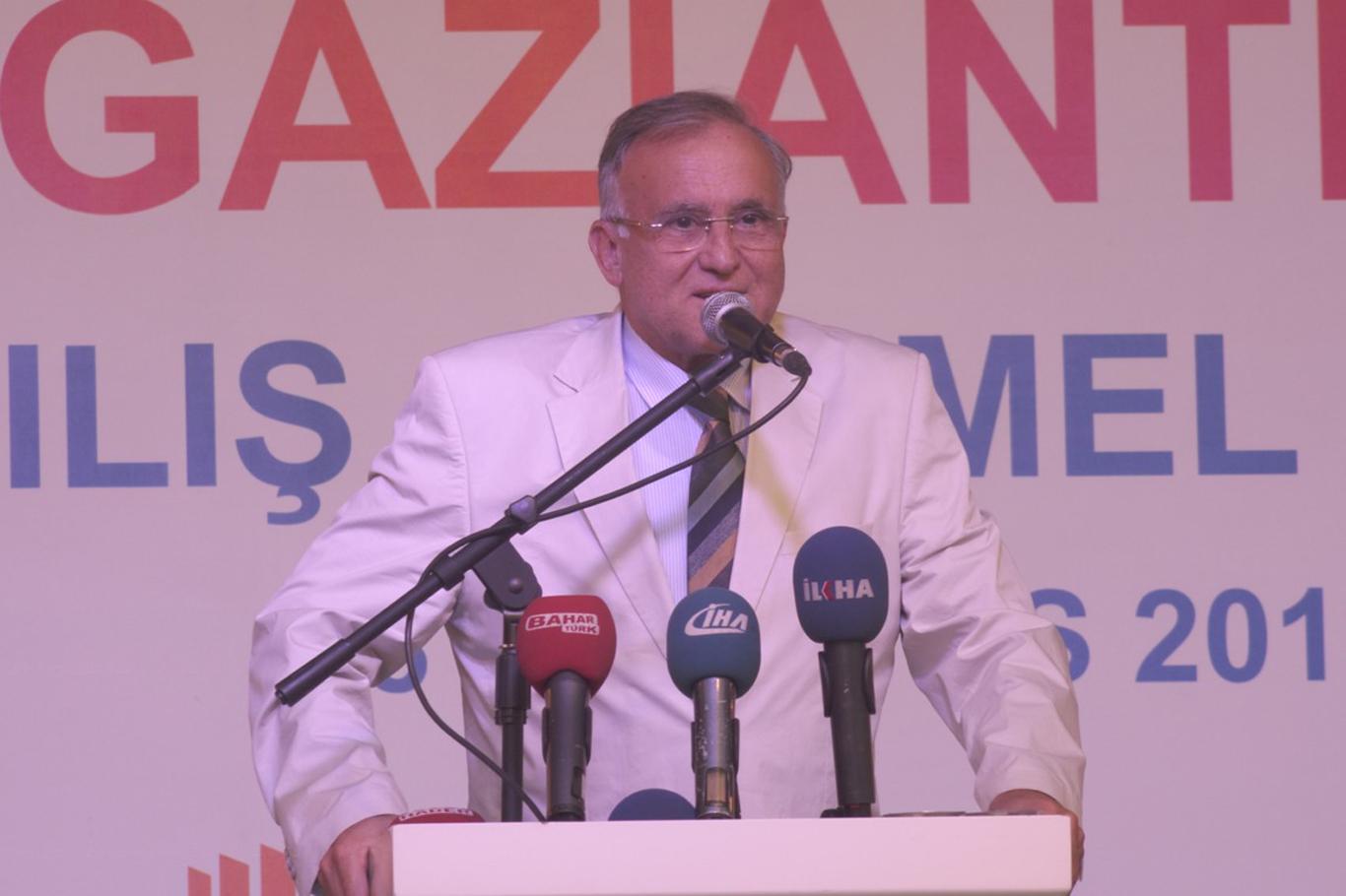 Çevre ve Şehircilik Bakanı Özhaseki Gaziantep’te Çevre ve Şehircilik Bakanı Özhaseki Gaziantep’te